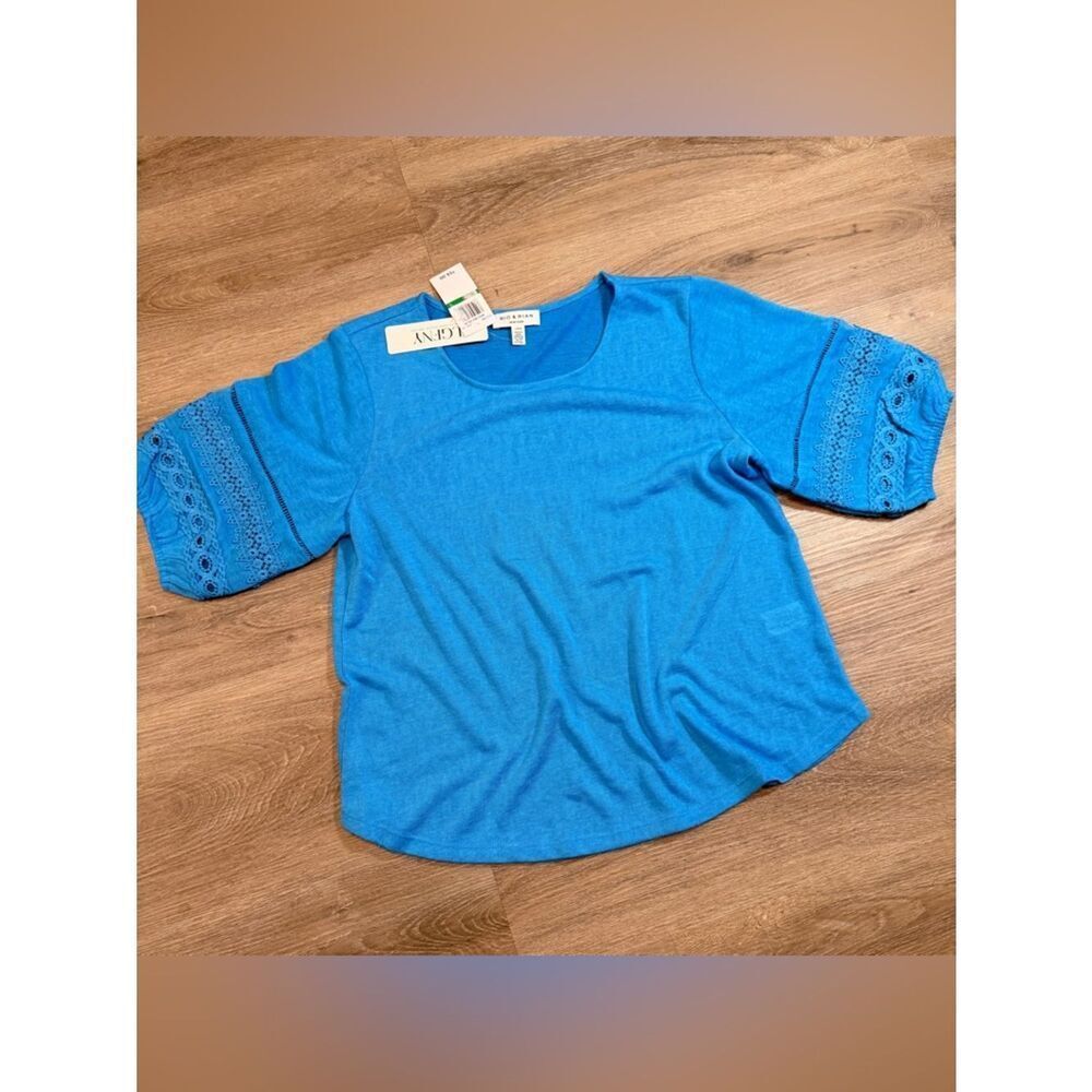 RIO & RIAN SOFT KNIT EYELET SLEEVE TOP MALIBU BLUE L NWT